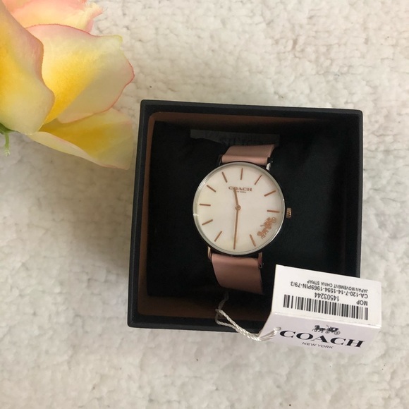 Authentic NWT Coach Perry Watch - Picture 4 of 8